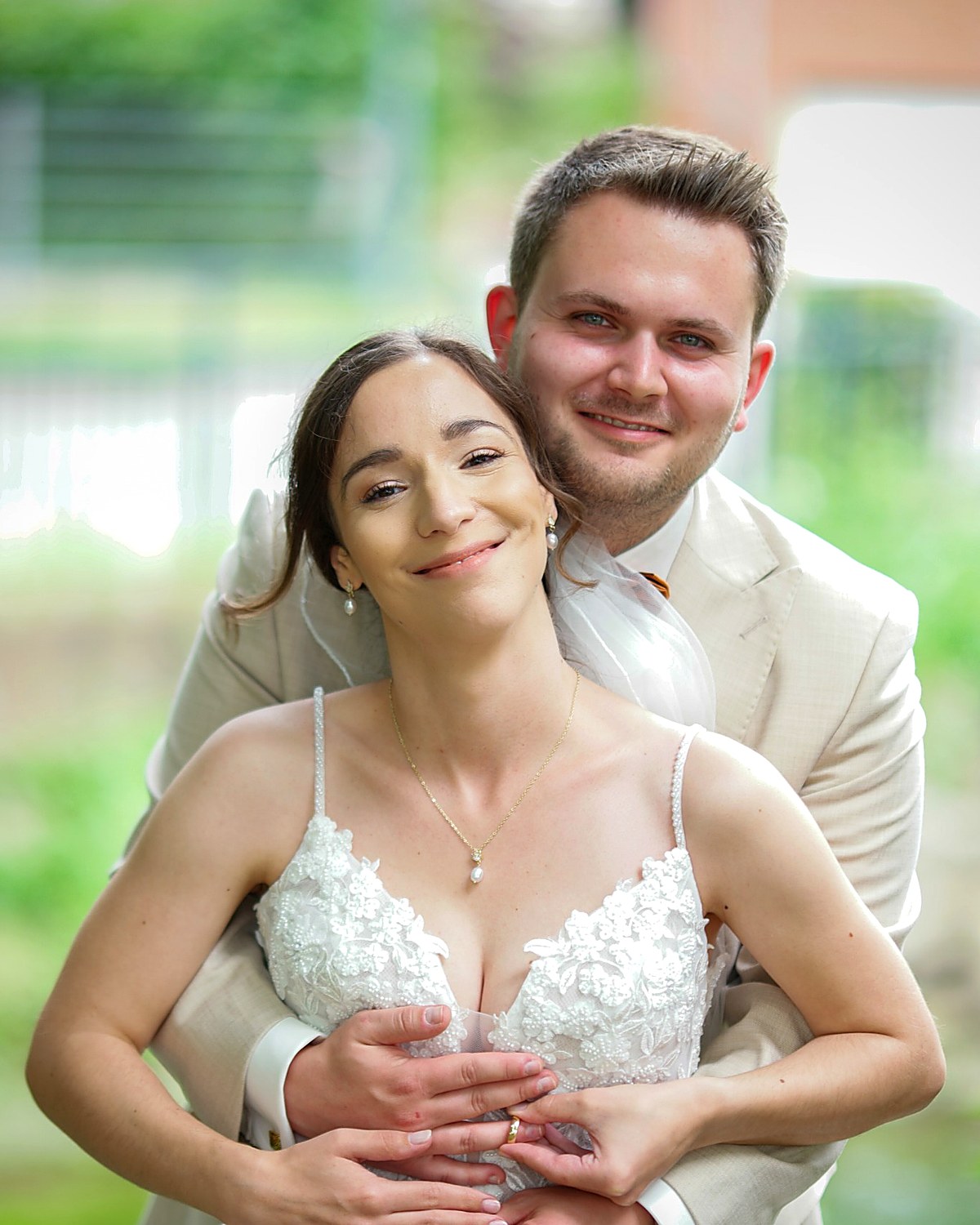 Brautpaarportrait von Alexej Graf-Unger für Hochzeitsvideo und Hochzeitsfilm in Lemgo